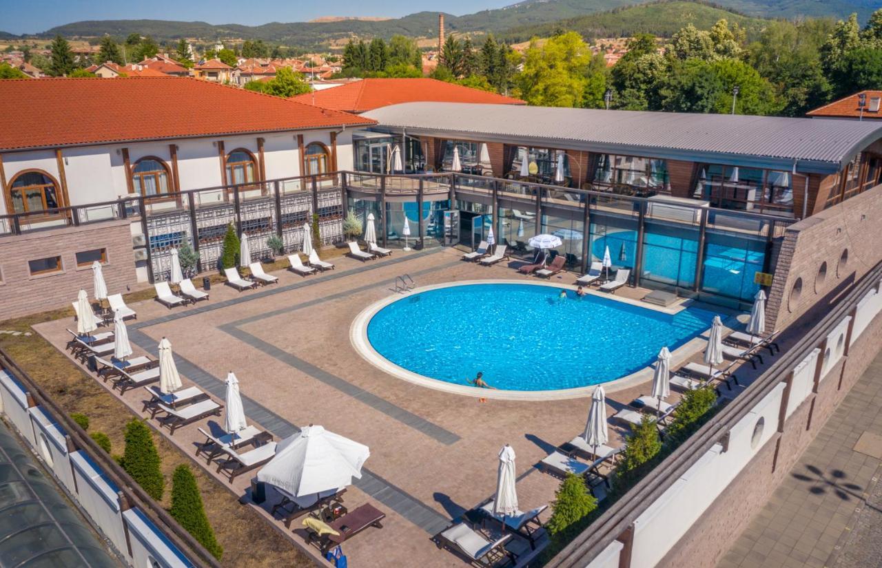 פנגיורישטה Kamengrad Hotel & Spa מראה חיצוני תמונה